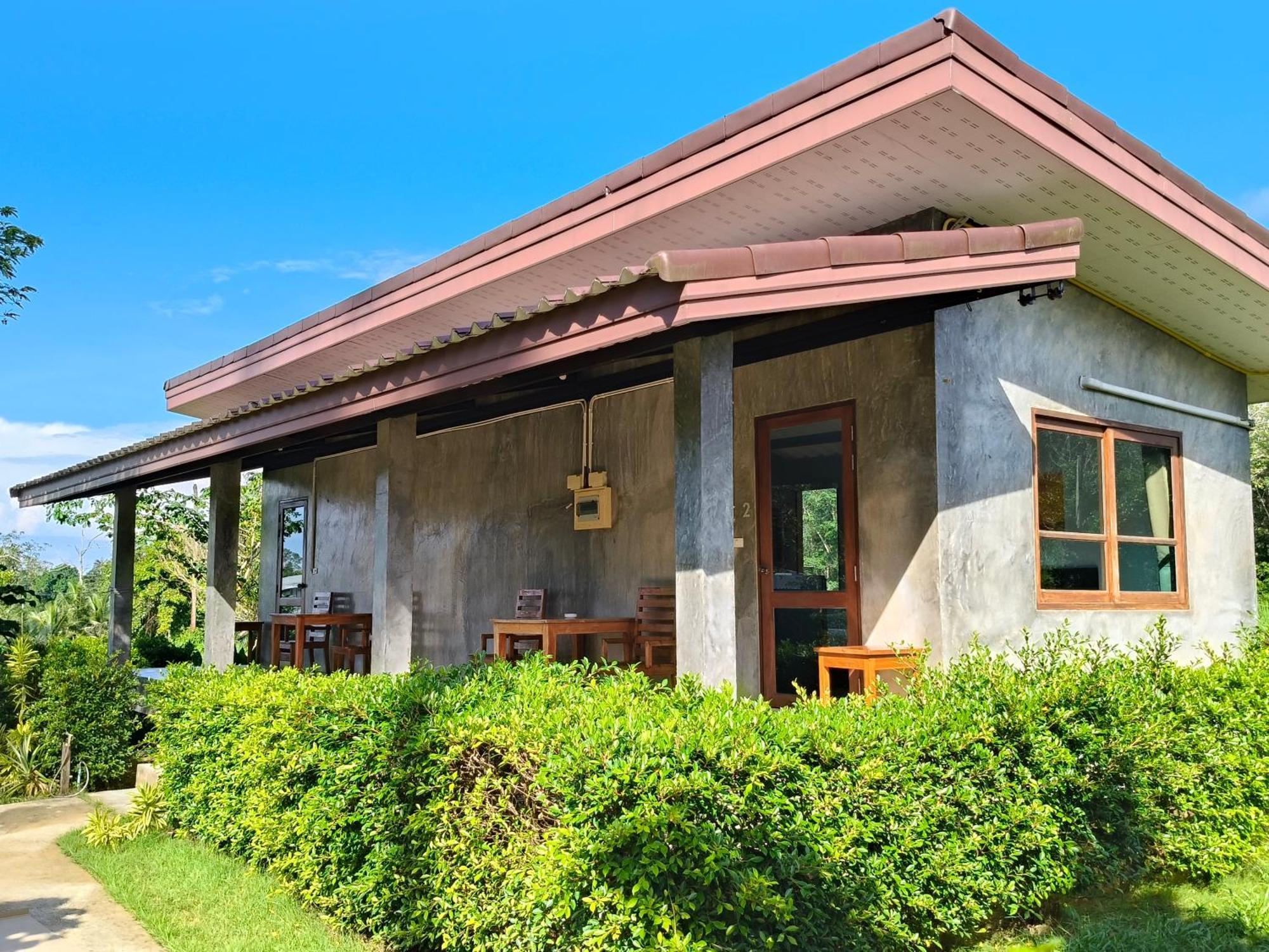 The Lodge At Koh Kood Ko Kut Esterno foto