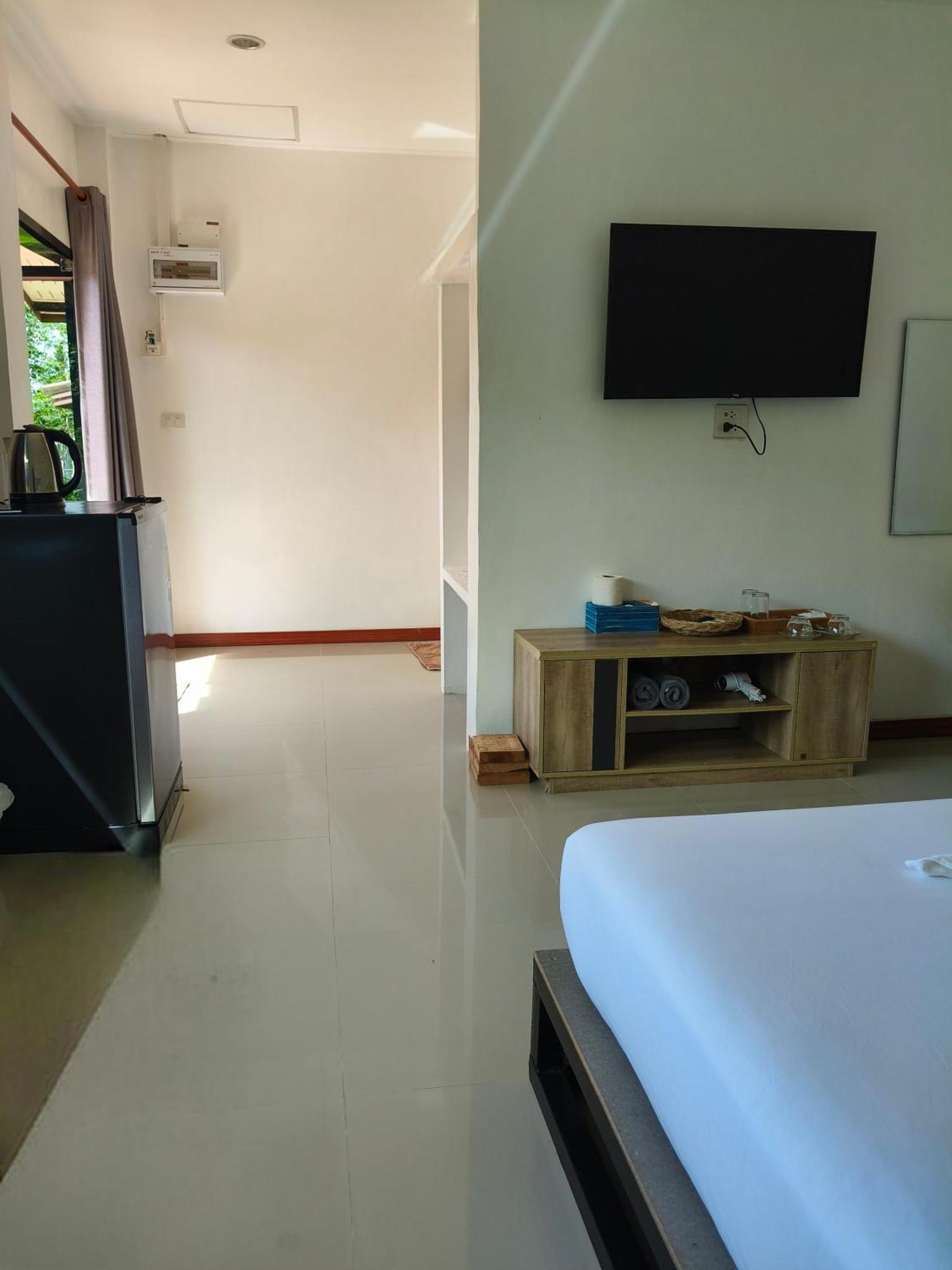 The Lodge At Koh Kood Ko Kut Esterno foto